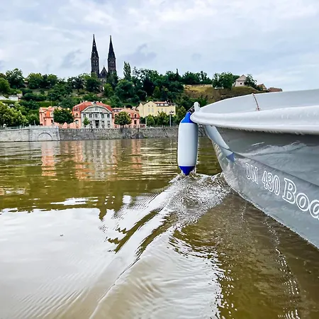 Houseboat Franklin - Houseboats Benjamin & Franklin Prague Exterior photo