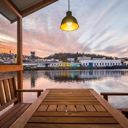 Houseboat Franklin - Houseboats Benjamin & Franklin Prague Exterior photo