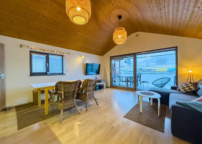 Houseboat Franklin - Houseboats Benjamin & Franklin